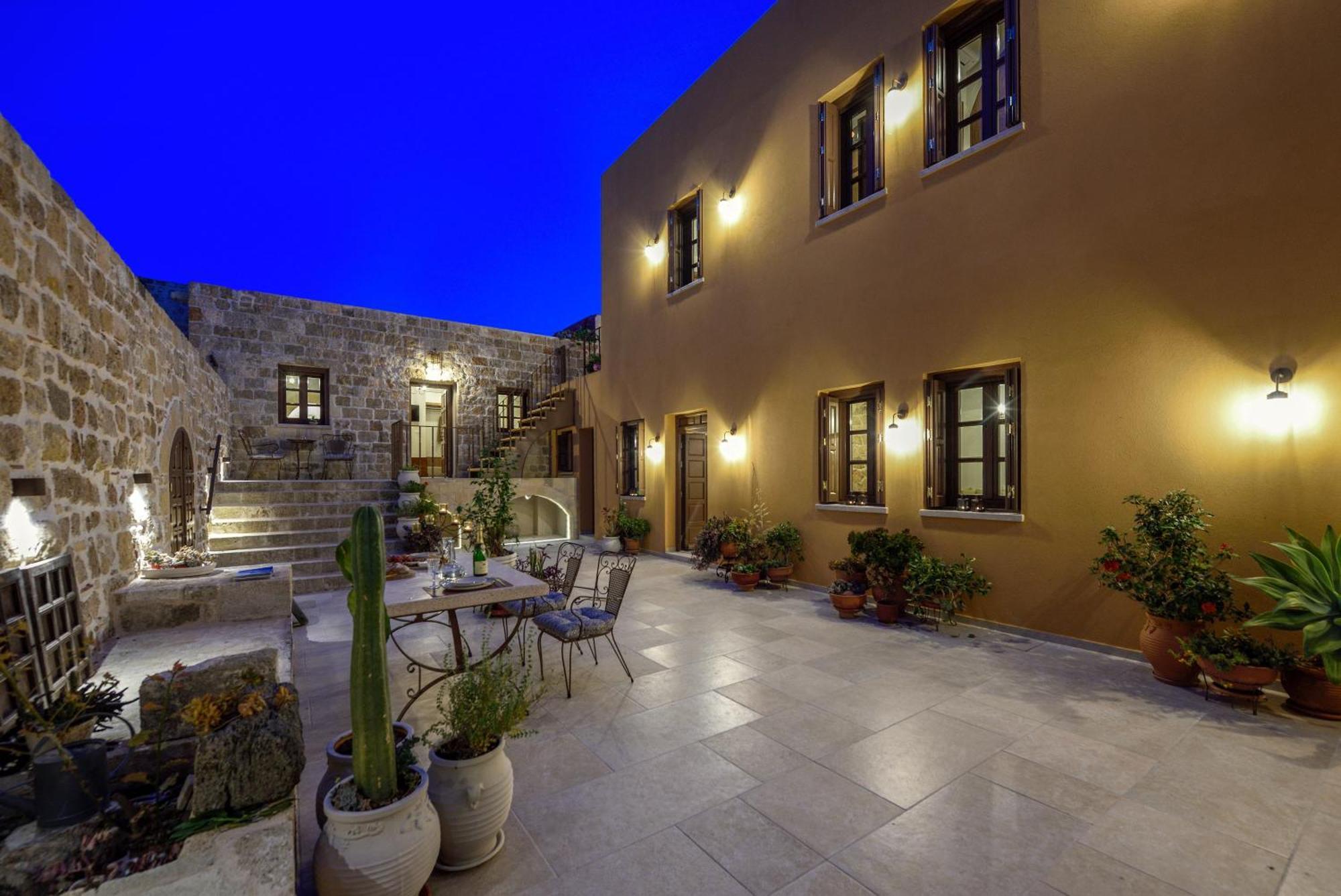 Spanish Knights Inn Rhodes City Exteriér fotografie