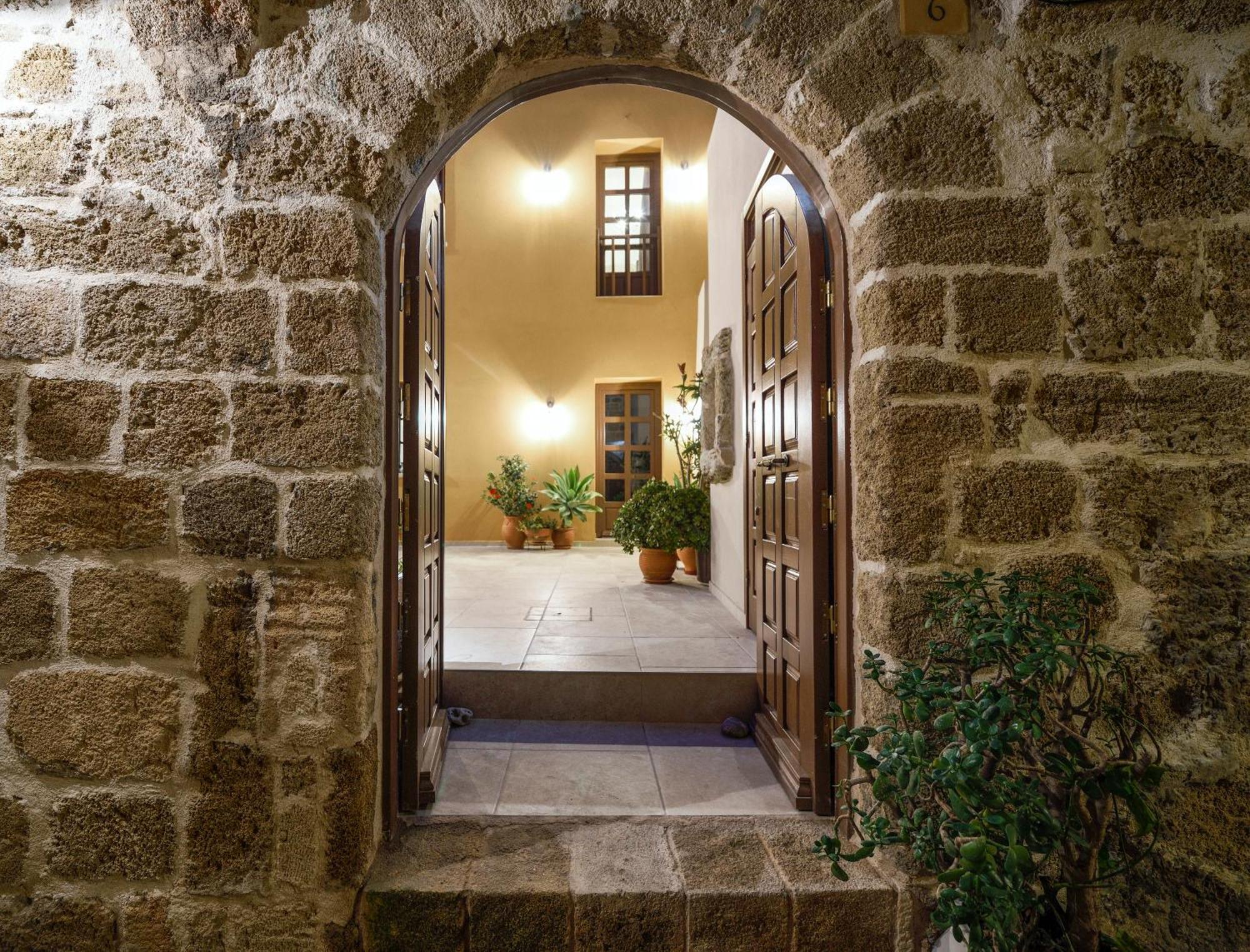 Spanish Knights Inn Rhodes City Exteriér fotografie
