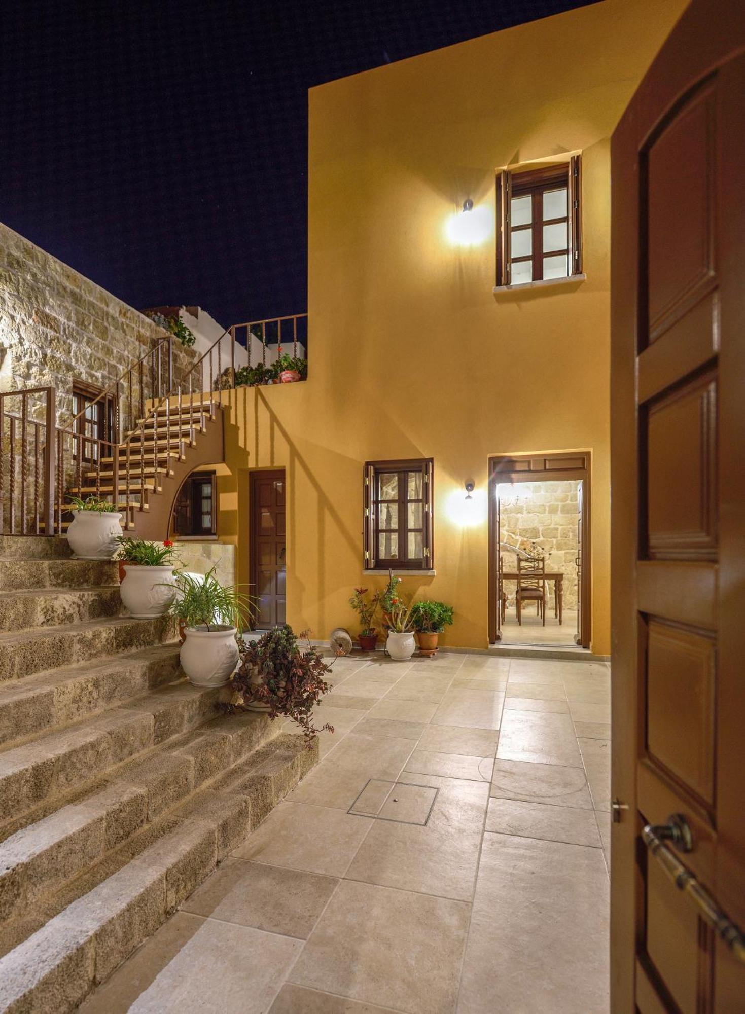 Spanish Knights Inn Rhodes City Exteriér fotografie
