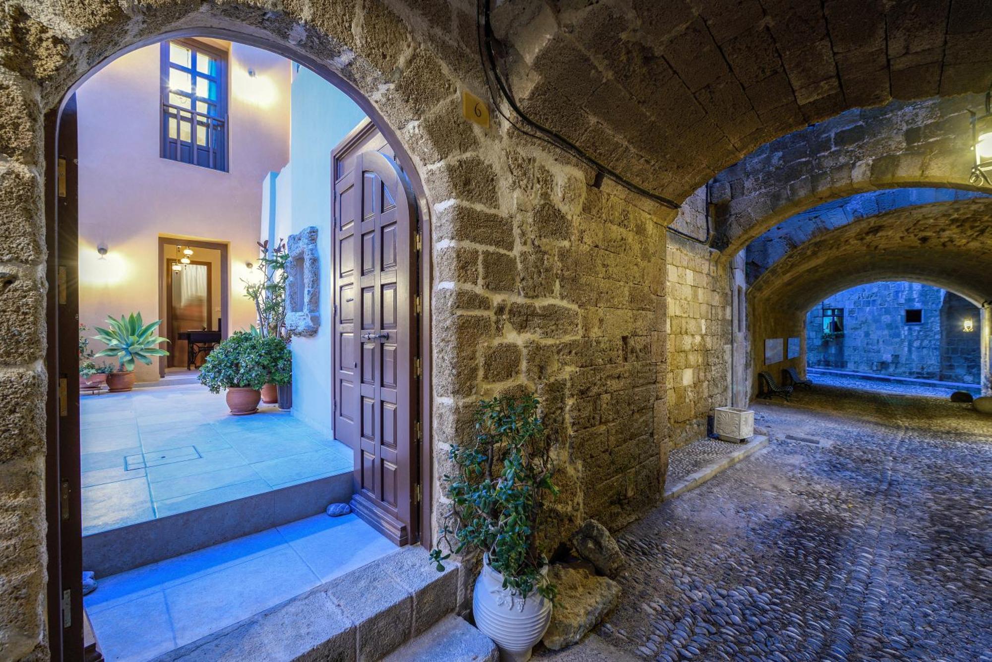 Spanish Knights Inn Rhodes City Exteriér fotografie